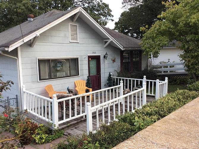 1st image of 3522 Whitney St