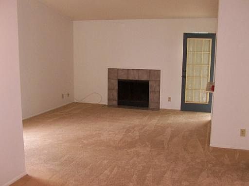4th image of 11311 SIR WINSTON DR #202