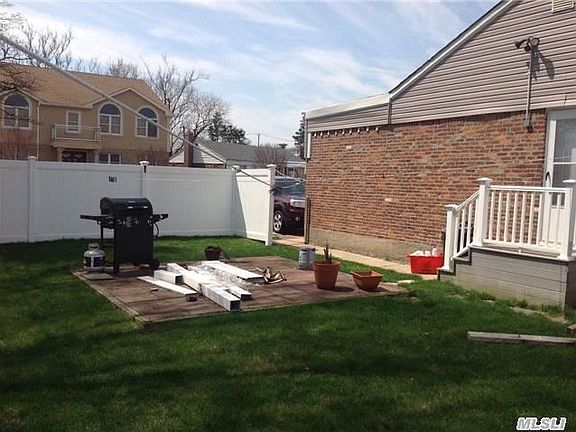 3rd image of 1768 Harriet St