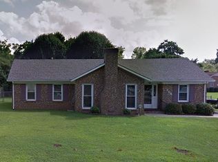 104 Juanita Dr, Pineville, NC 28134