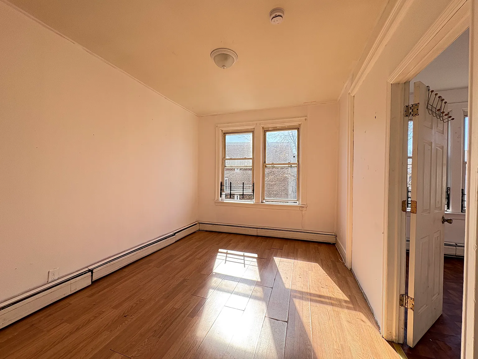 2 bed, 800 sqft, $1,750 — Photo 4