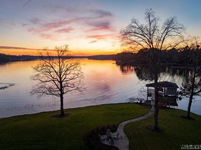 1386 Barker Rd, Ebony, VA, 23845