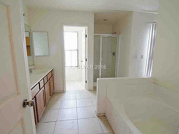 5th image of 10000 Barengo Ave #0