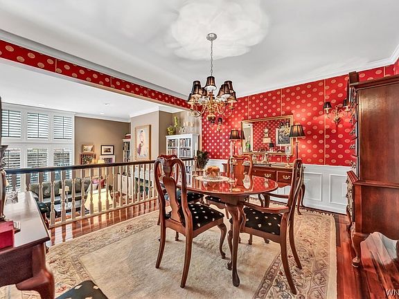 5th image of 5 Brittany Ln