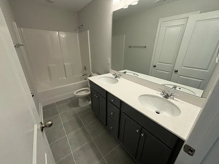 520 Barrington Row Ave — Photo 20