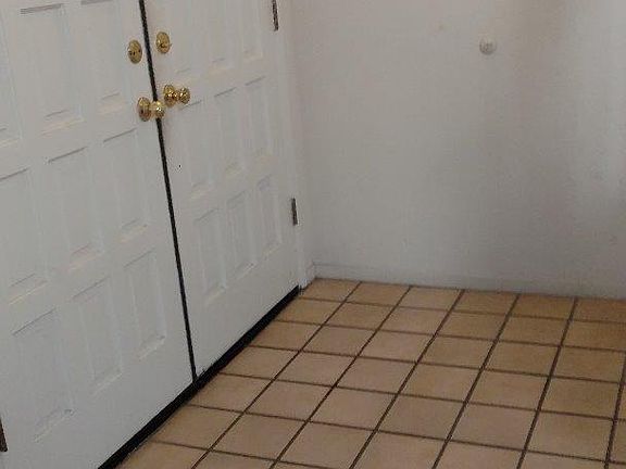 2nd image of 25937 Meadowmist Dr