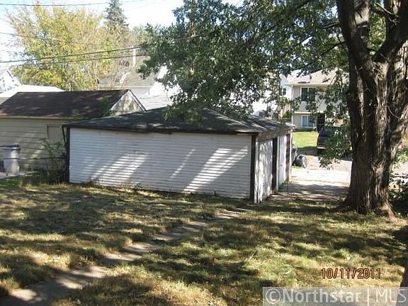 2nd image of 2938 Thomas Ave N