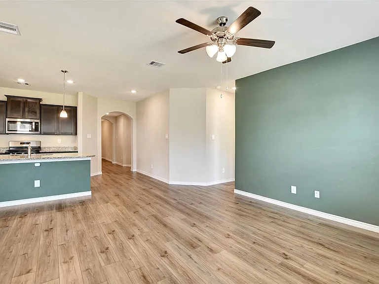 1006 Fannin St — Photo 9