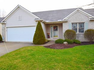 112 Windgate Dr, Elyria, OH 44035