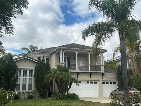 23826 Kensington Ct, West Hills, CA 91307