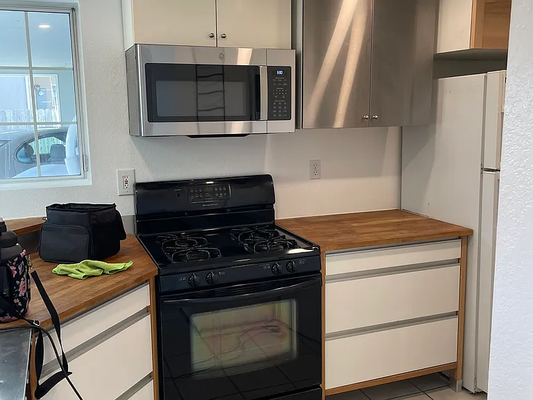 118 Palisade Ave #A — Photo 11