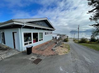 52 Division St #2, Sekiu, WA 98381