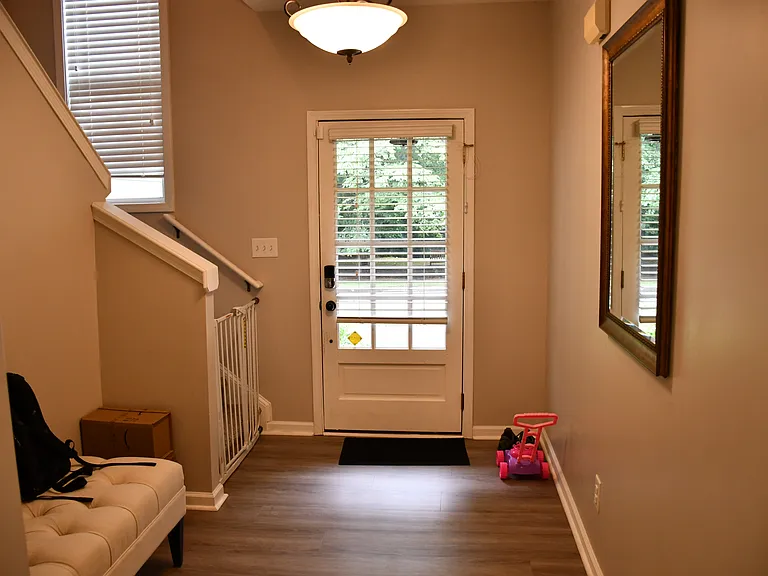 1131 Brownstone Dr #19 — Photo 4