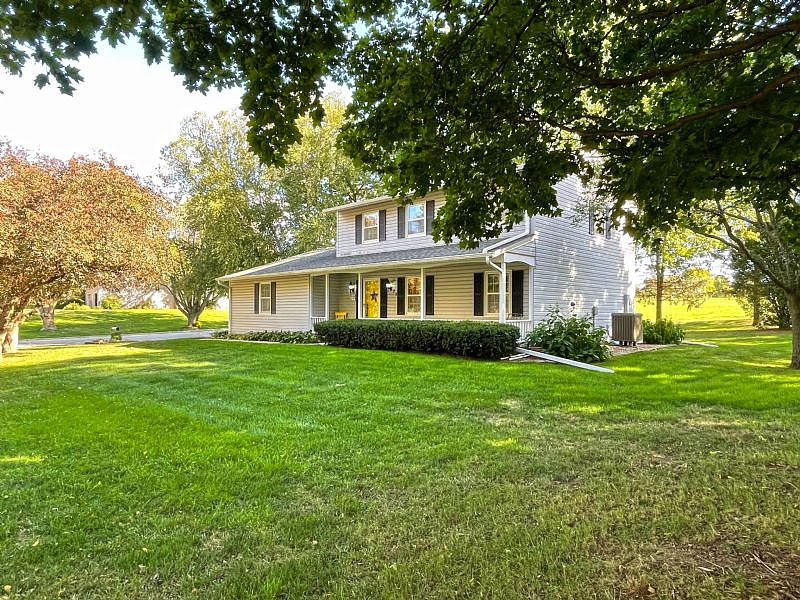22 Applewood Dr, Shenandoah, IA 51601 Zillow