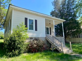 1716 Turner St, Roxboro, NC 27573