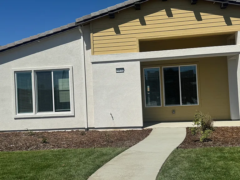 1870 Foster Ln — Photo 36