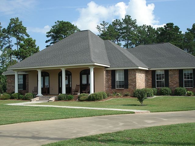 1st image of 5041 Laura Ln