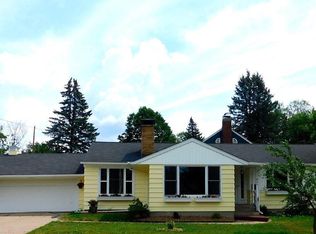 835 4th St S, Virginia, MN 55792