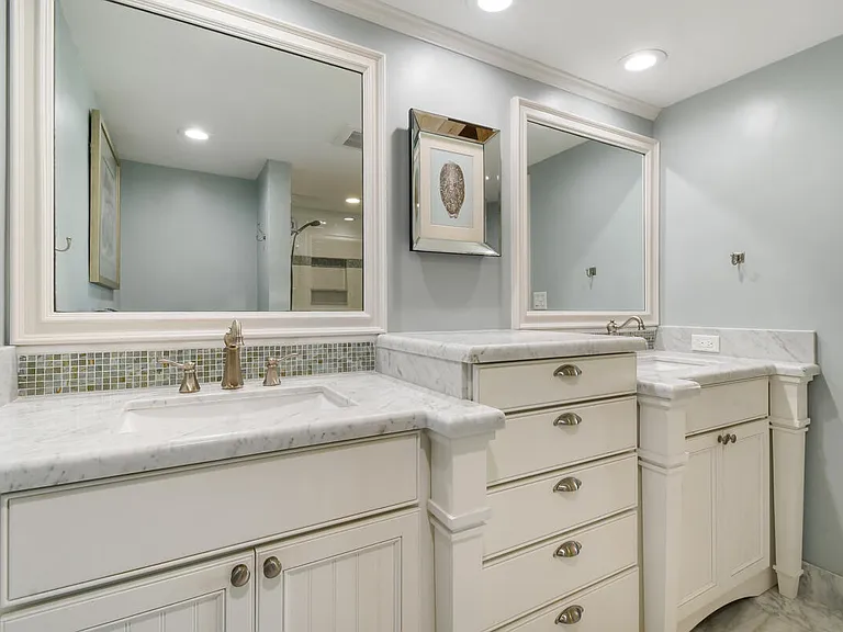 325 Beach Rd #301 — Photo 39