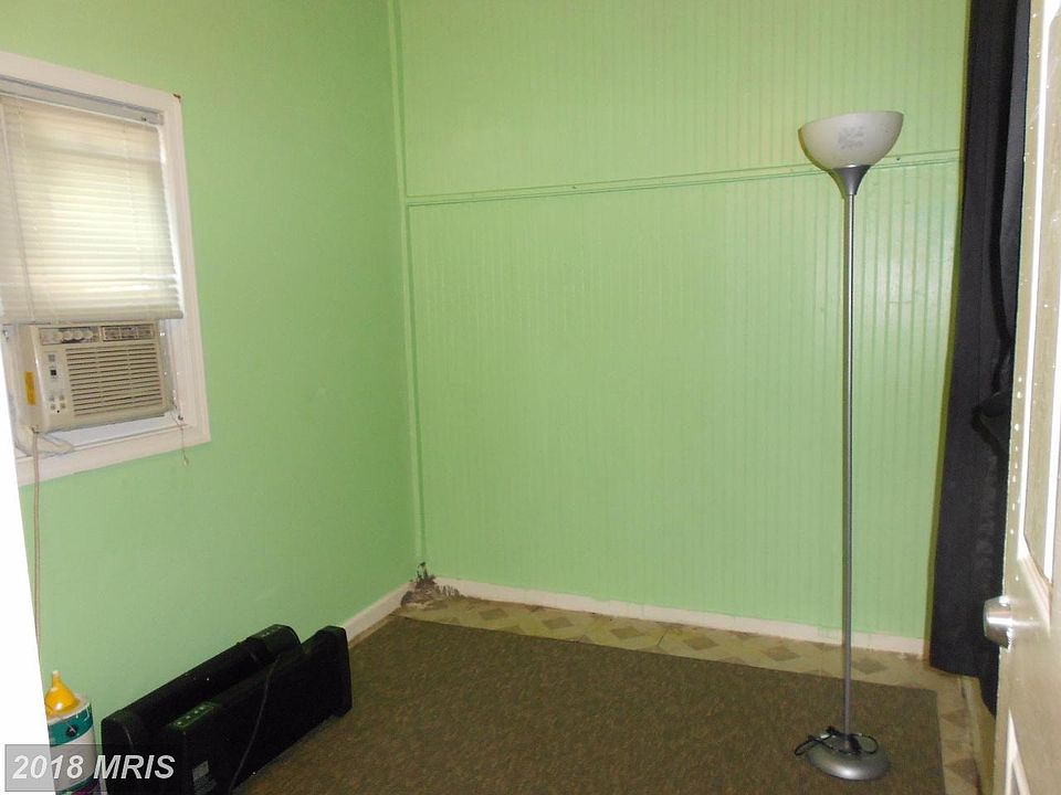 Unit 1 Bedroom