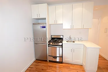 Rented by Peter Ashe