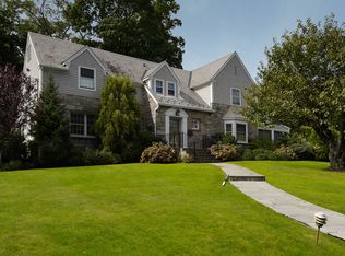 92 Verdun Ave, New Rochelle, NY 10804