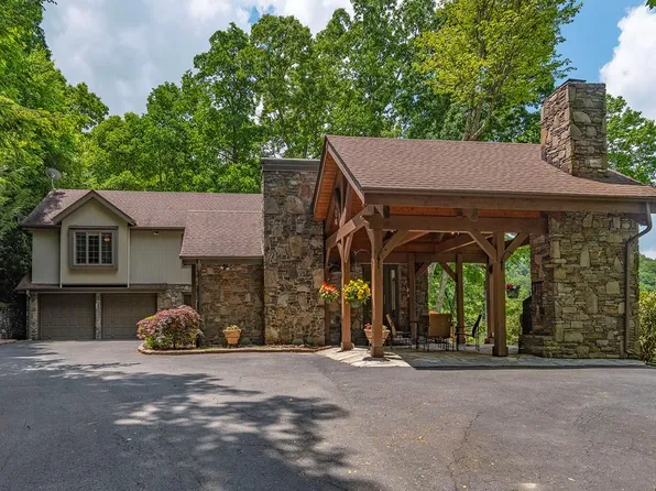260 Big Bear Rd, Waynesville, NC 28786