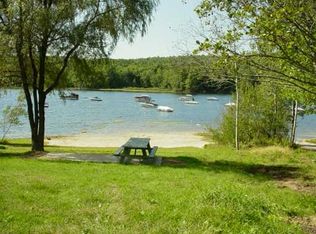 99 Carla Dr, Naples, ME 04055