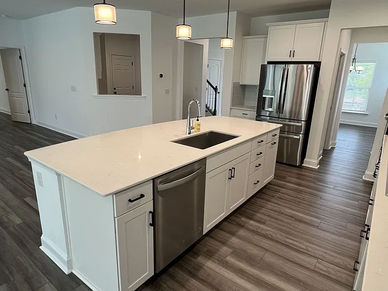 616 Southstone Dr — Photo 12
