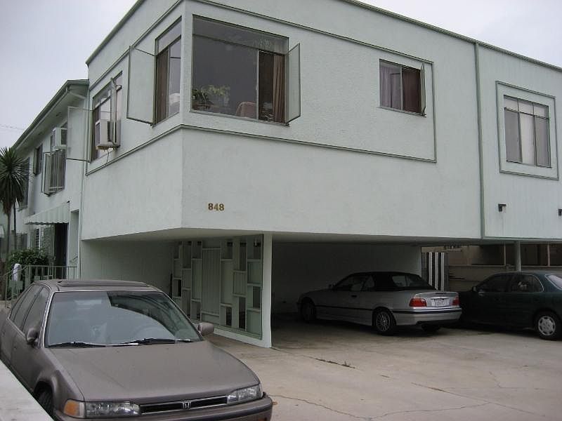 1st image of 848 S Sherbourne Dr