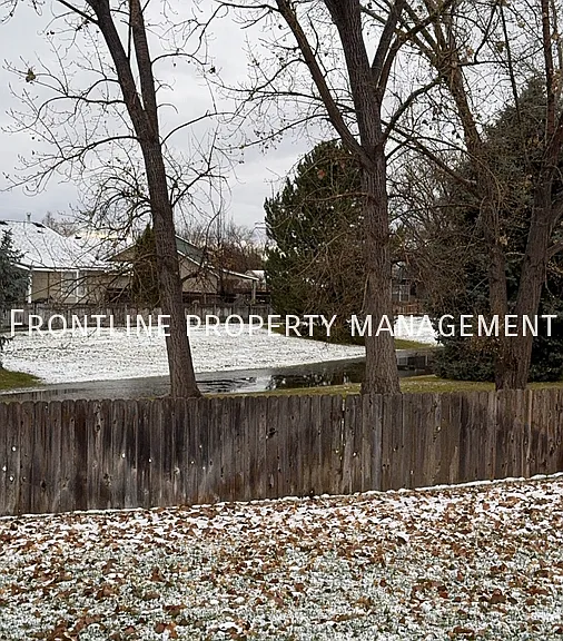 1307 Willow Creek Dr — Photo 17