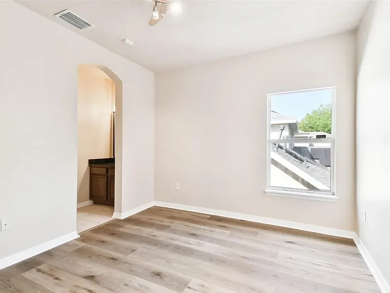 16143 Colchester Palms Dr — Photo 34