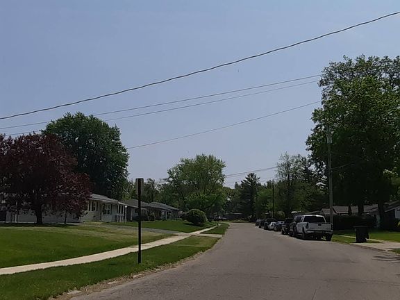 5th image of 850 Daffodil Dr