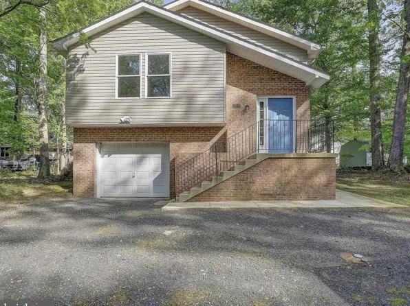 12647 Santa Rosa Cir, Lusby, MD 20657