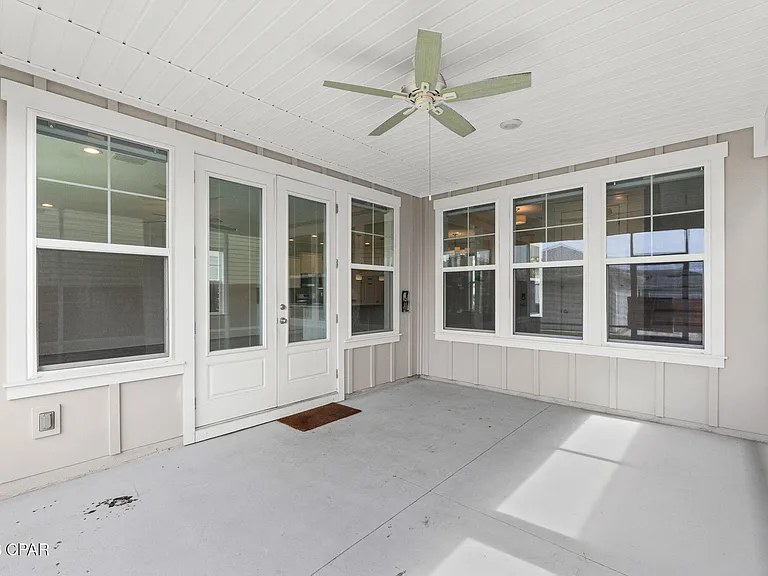 1816 Discovery Loop — Photo 22