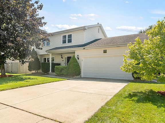 3rd image of 1155 Russetwood Ct