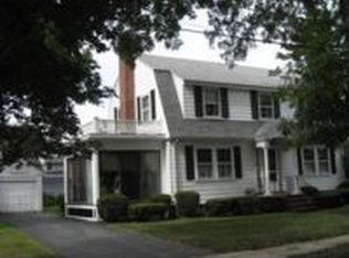 16 Enmore Rd, Melrose, MA 02176