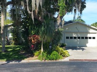 5370 Sarapointe Ct, Sarasota, FL 34232