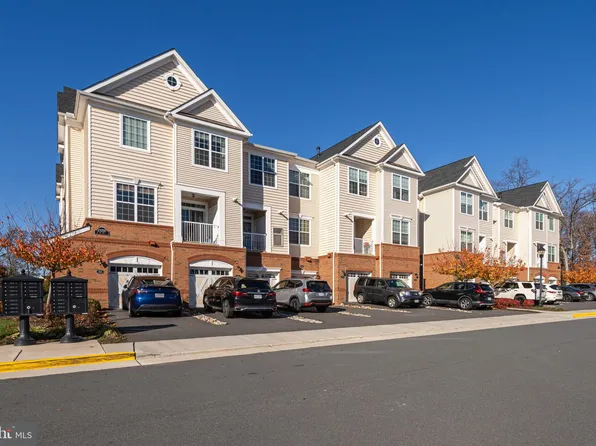 23255 Milltown Knoll Sq #103, Ashburn, VA 20148