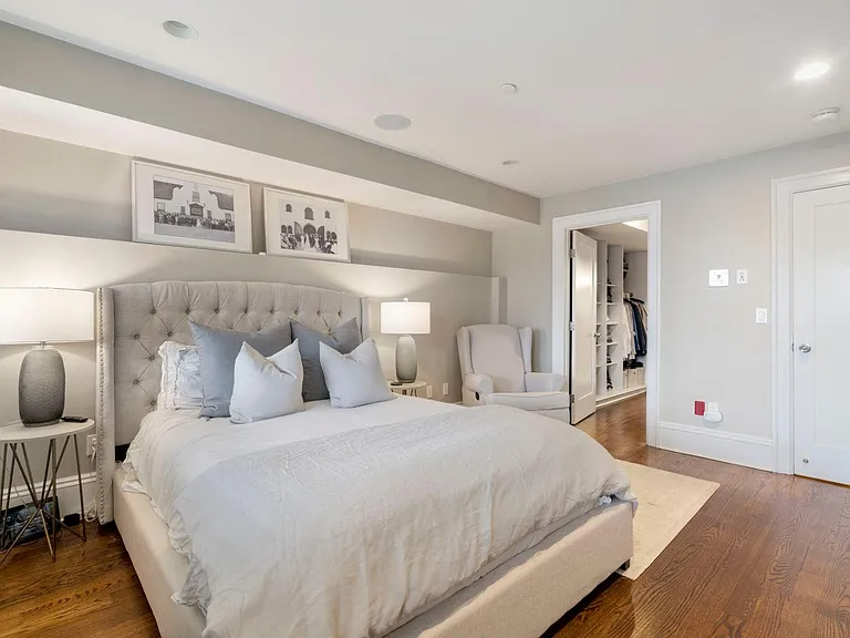 532 E Broadway #1 — Photo 7