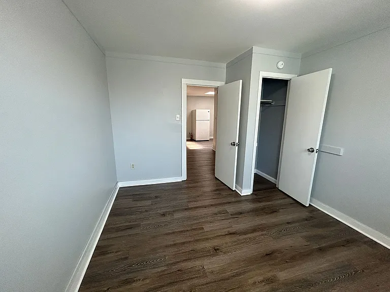 206 E Ayre St #8 — Photo 9