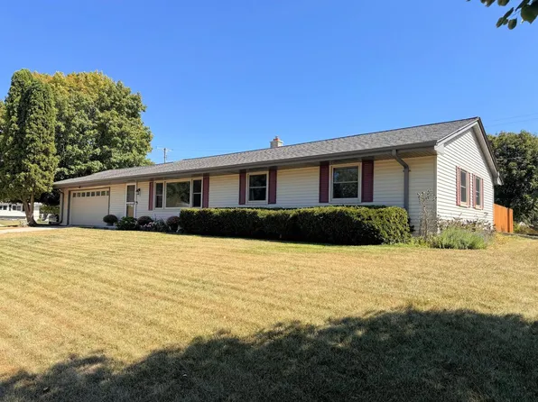 1502 2nd AVENUE, Grafton, WI 53024