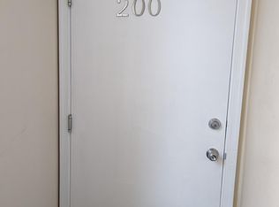 1422 E Baltimore St #200, Baltimore, MD 21231