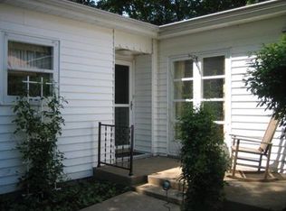 1025 Perkins Ave, Burlington, IA 52601