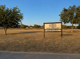 529 Grant Ave, Strawn, TX 76475