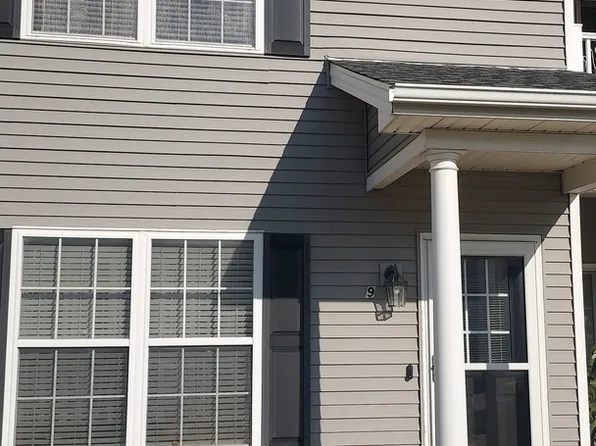 103 Yorkminster Ln Unit 9, Savoy, IL 61874