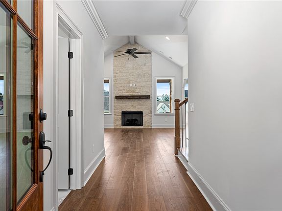 3rd image of 2345 Dalby Pl