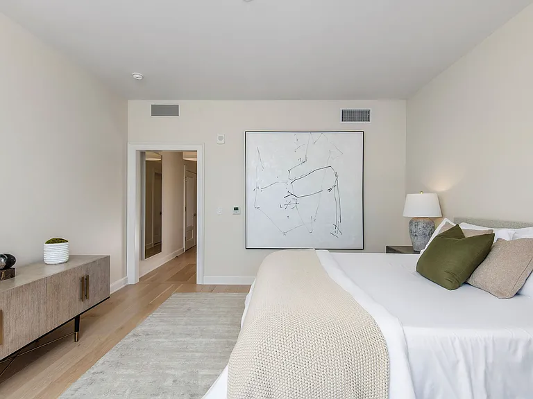 The Residences at Palisades Village — Photo 89