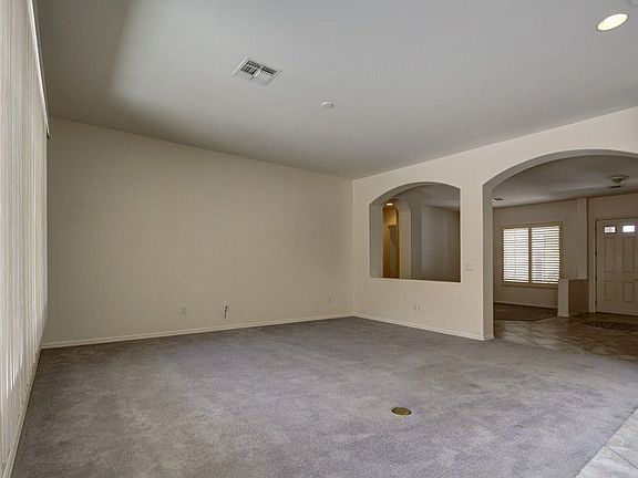 3rd image of 2557 Forest City Dr