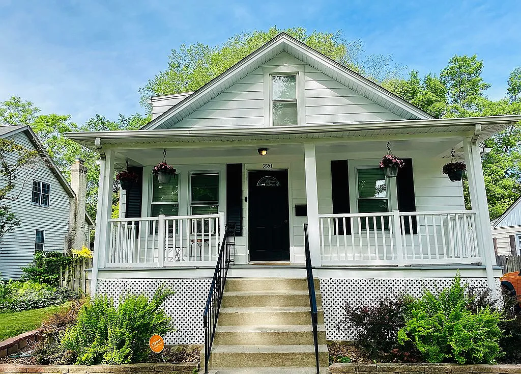 220 N Wilmette Ave photo 1